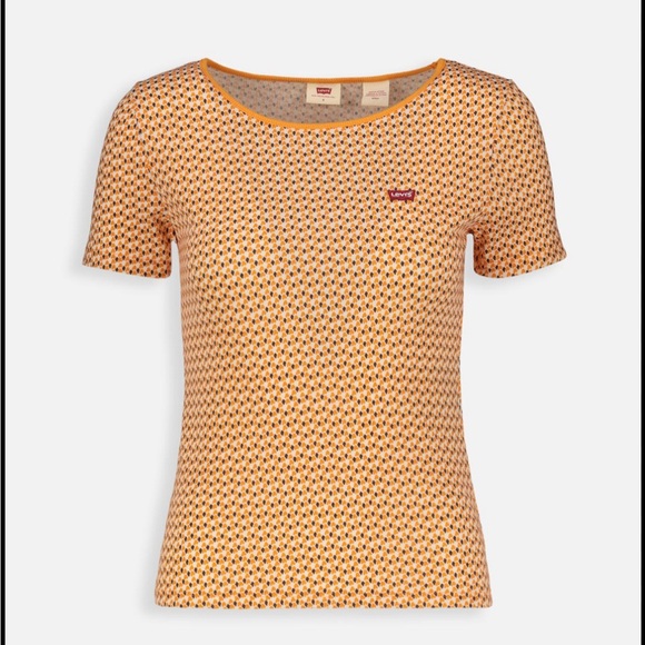 LEVIS Tee 🧡 - Picture 3 of 6